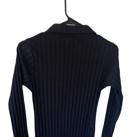 Good American Black Ribbed Button Front Midi Dress - Picture 3 of 9